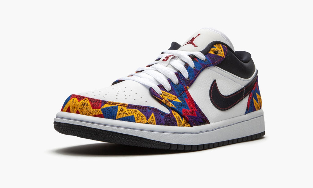 Air Jordan 1 Low SE Nothing But Net Sneakers