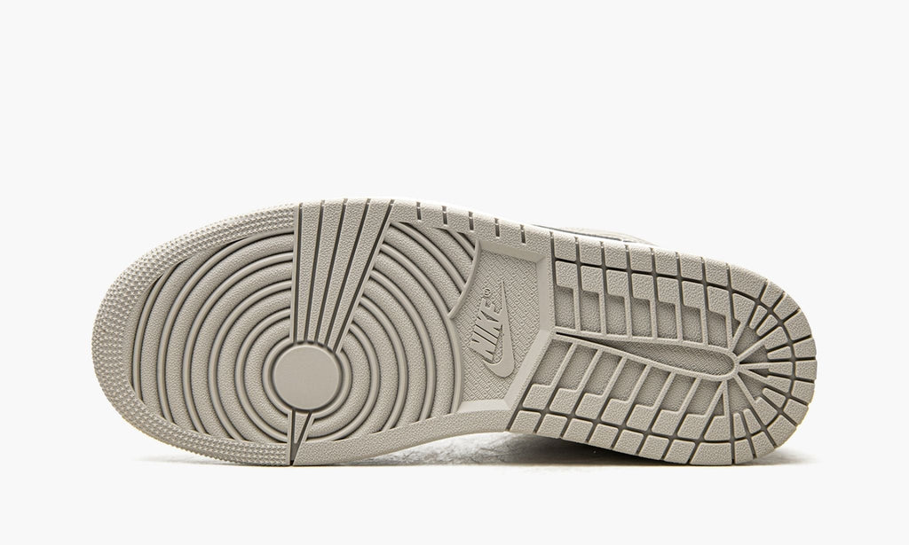 Air Jordan 1 Mid "Linen" Sneakers